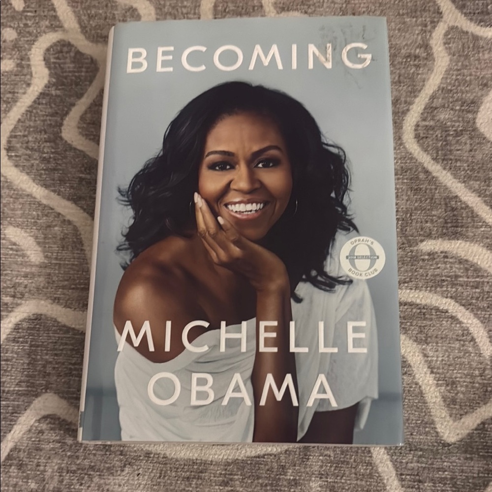 Becoming by Michelle Obama Hardcover